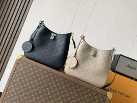 Picture of Louis Vuitton Handbags _SKUfw215513471fw